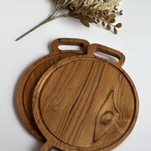 Single Handled Round Cutting Board with Liquid Canal (29cm x 25cm x 2cm)